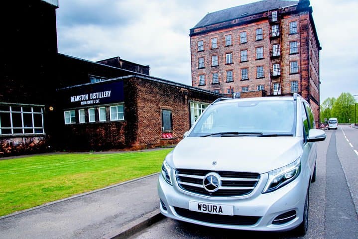 Private Scottish Gin & Whisky Distillery Day Trip from Glasgow — Deanston & Stirling Tasting Experience