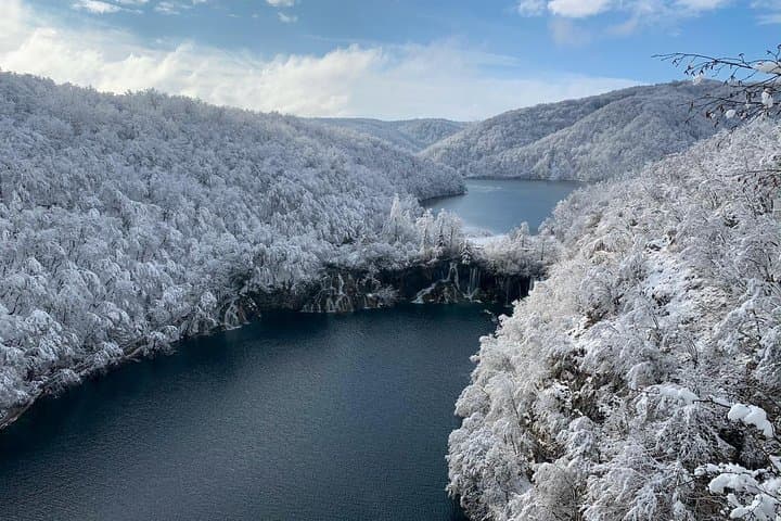 Full-Day Plitvice Lakes National Park Tour: Waterfalls, Boat Ride & Guided Trails photo 5
