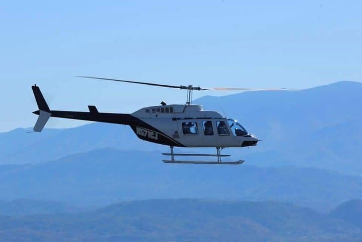 Douglas Lake Scenic Helicopter Tour: Panoramic Smokies & Douglas Dam Views photo 4