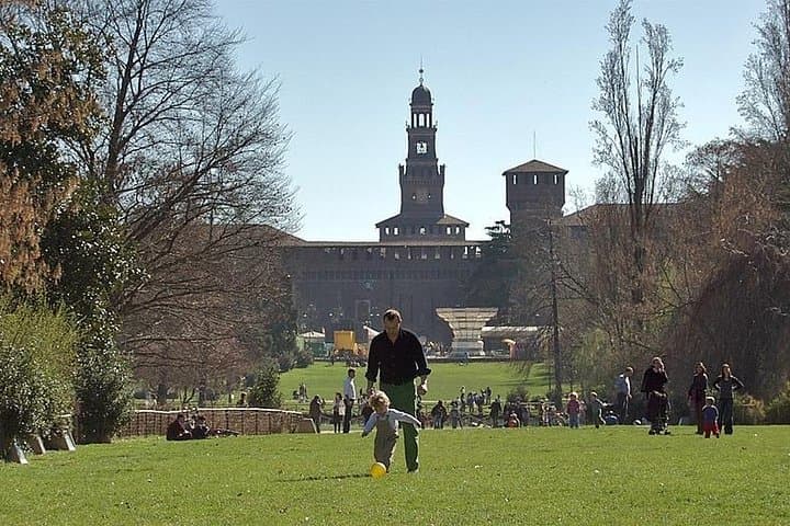 Parco Sempione & Torre Branca: Milan Park Walk with Panoramic Aperitif photo 4