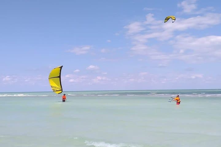 Kitesurfing Lessons in Isla Holbox: Learn to Fly on Shallow Sandbars photo 6