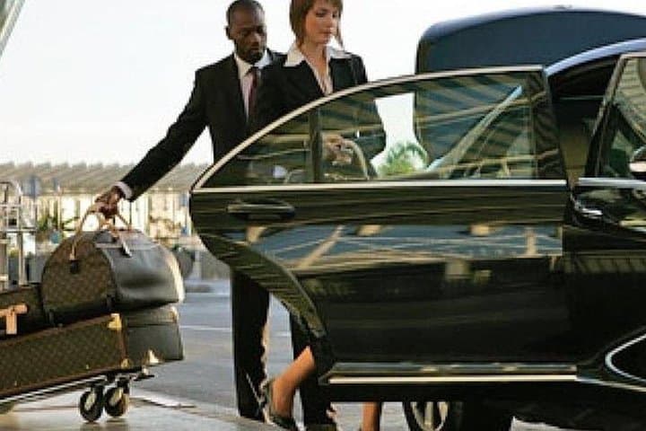Smooth Exit: Private Transfer from Amman to Queen Alia Airport photo 3