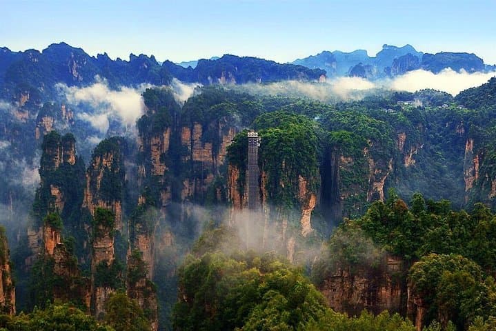 One-Day Zhangjiajie Tour to Avatar Mountain & World's Longest Glass Bridge photo 3