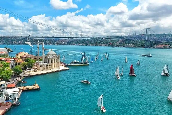 Istanbul Panoramic City Tour and Bosphorus Sightseeing Cruise photo 2