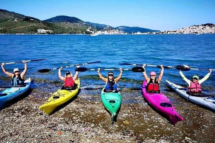 Sea Kayak Adventure Around Poros: Clear Bays, Dana Lighthouse & Vidi Wreck photo 2