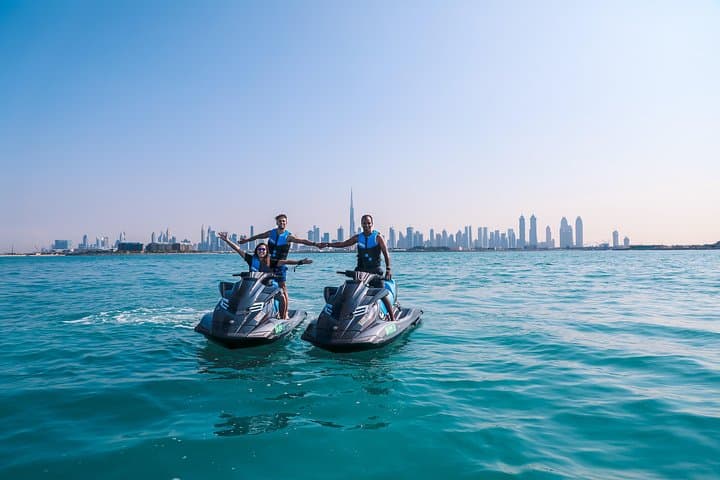 Jet Ski Dubai: Burj Khalifa, Burj Al Arab & Marina Ride with Fresh Juice photo 2