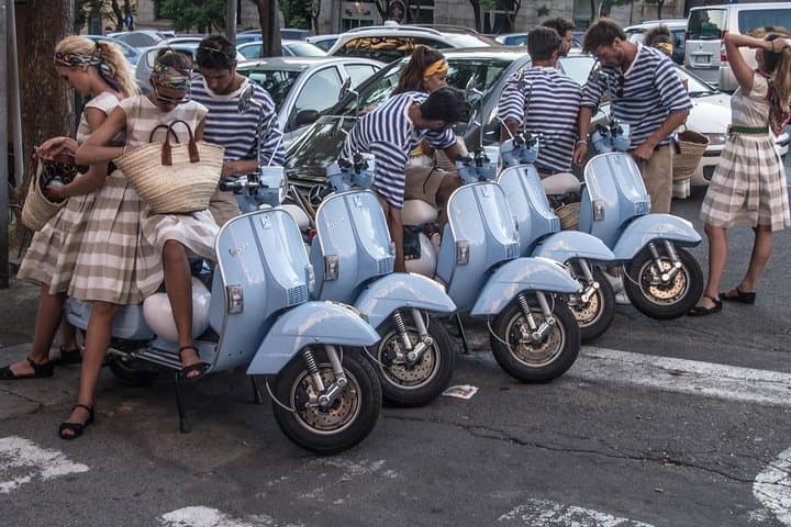 Ride a Vespa Through Rome: 3-Hour Self-Drive or Driver-Led Scooter Tour