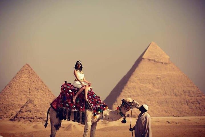 Camel Ride at Giza Pyramids: Panoramic Views & Valley Temple Visit photo 2