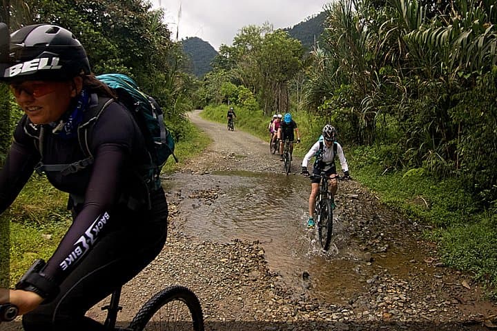 E-bike Quito to Mindo: Ride Through the Andean Chocó for Hummingbirds and Orchids photo 3