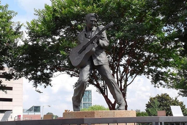 Elvis Presley Birthplace Park Day Trip from Memphis – Tupelo Tour Guide photo 4
