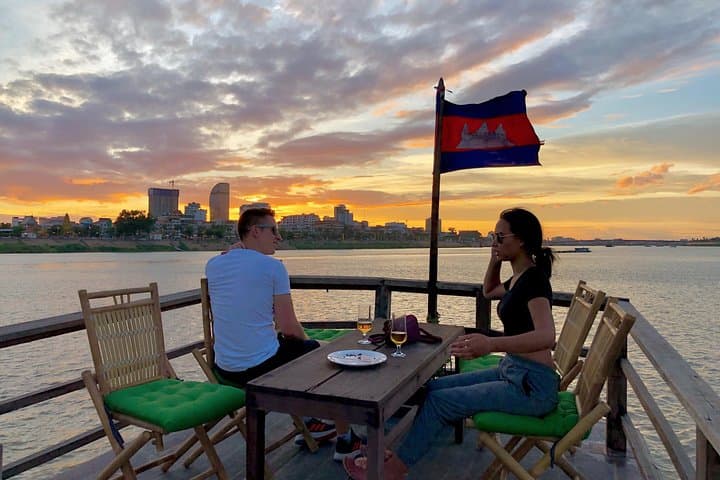 Phnom Penh Sunset Cruise: Mekong & Tonle Sap Evening Tour with Drinks photo 6