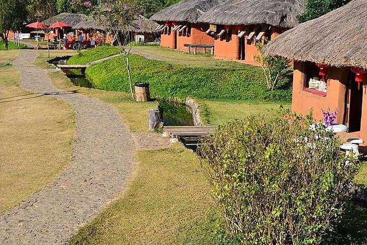 Chiang Mai to Pai: 2-Day Private Driver Tour of Pai Loop, Hot Springs & Waterfalls photo 3
