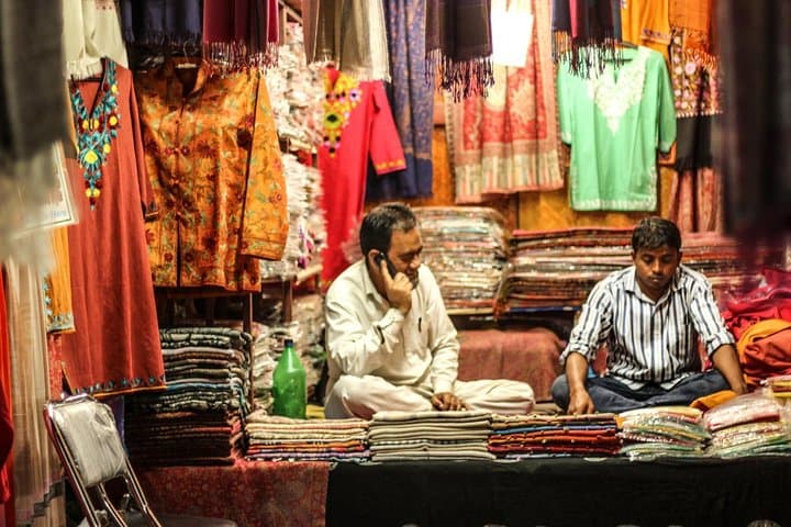Delhi Market Marathon: Private Street Shopping Tour from Chandni Chowk to Dilli Haat photo 6