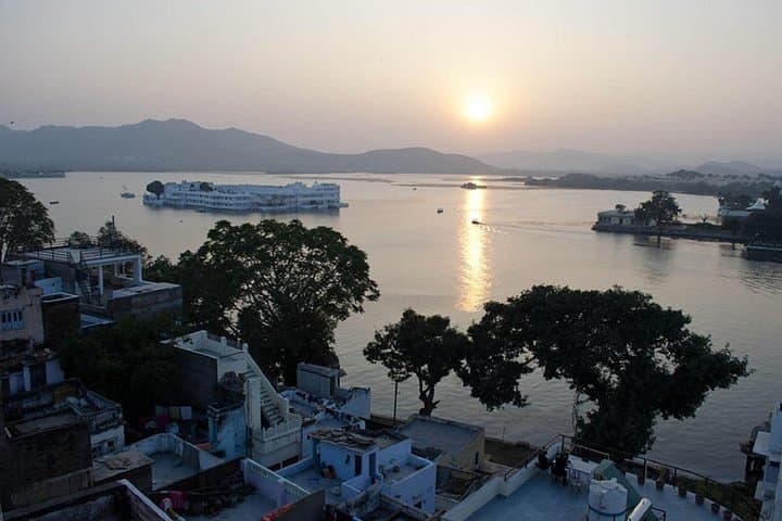 Royal Trails of Udaipur — Guided Half-Day City Tour of Palaces & Lakes photo 3