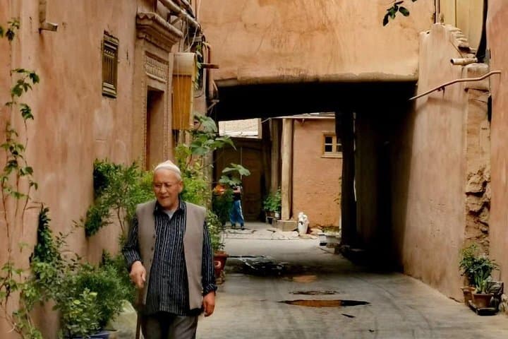 Kashgar to Karakoram Highway: Best of Kashgar 5-Day Cultural and High-Altitude Road Tour photo 3