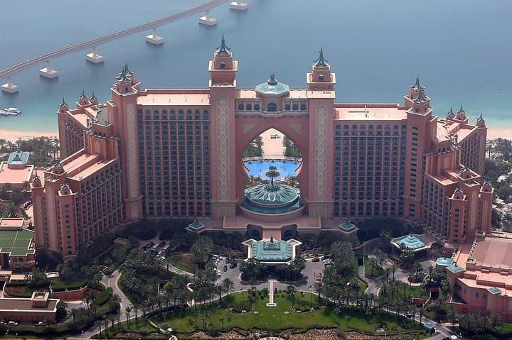 5-Day Dubai Highlights: Burj Khalifa, Marina Dhow Cruise & Old Dubai Tour photo 1