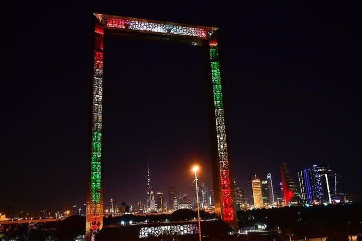 Evening Dhow Dinner & Dubai Frame Visit — 6‑Hour Tour of Old and New Dubai photo 6