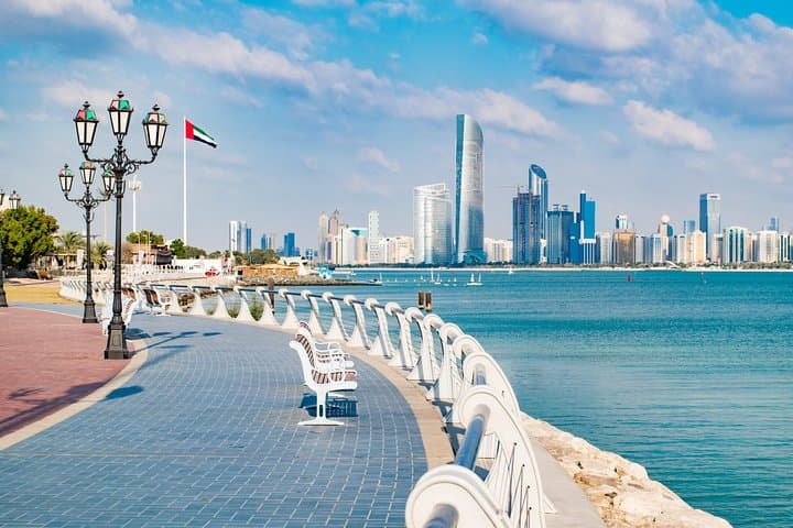 Private Abu Dhabi City Tour from Dubai — Sheikh Zayed, Corniche & Heritage Village photo 5