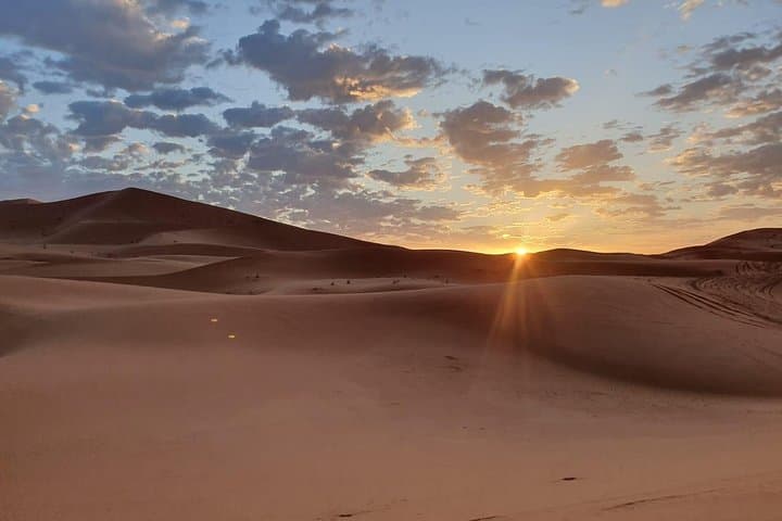 Five-Day Luxury Marrakech to Fez: Ait Ben Haddou, Sahara & Ouzoud Waterfalls