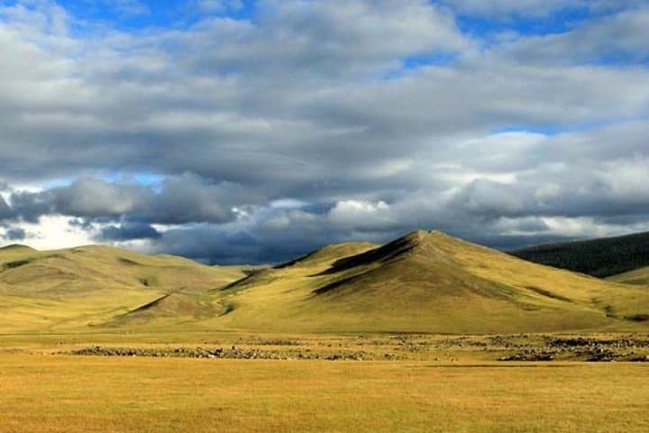 10-Day Horse Trekking in Khentii: Terelj to Khagiin Khar Lake Adventure photo 5