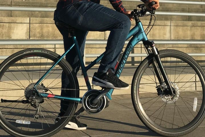 Explore San Francisco by eBike: Ghirardelli to Painted Ladies Guided Ride photo 3