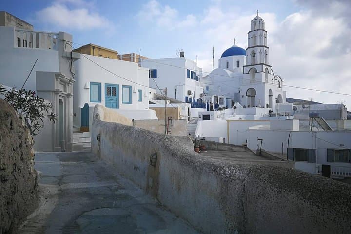 Santorini Family-Friendly Highlights & Hidden Gems Half-Day Tour photo 5
