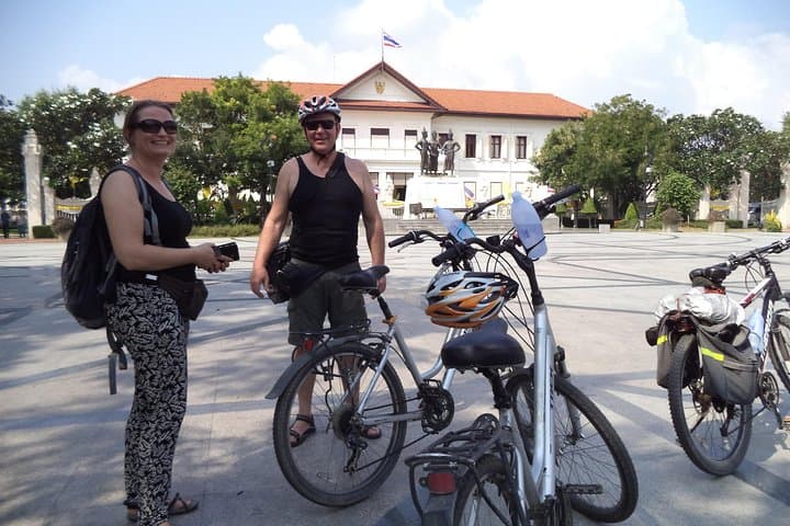 Chiang Mai Half-Day City Culture Cycling Tour — Temples, Markets & Old City Lanes photo 6
