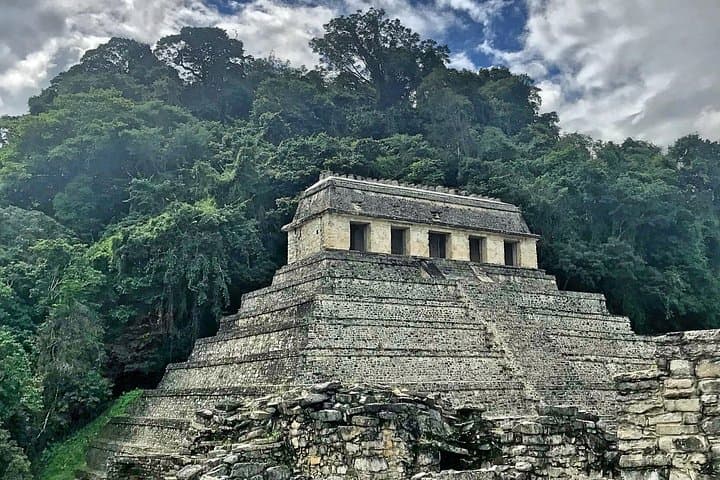 Palenque & Misol Ha Waterfall Tour — Ruins, Jungle Swim and Don Many Feast photo 4