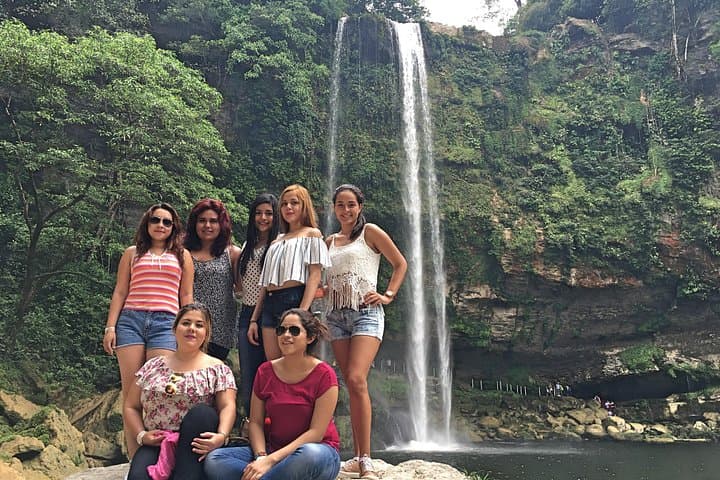 Palenque & Misol Ha Waterfall Tour — Ruins, Jungle Swim and Don Many Feast photo 5