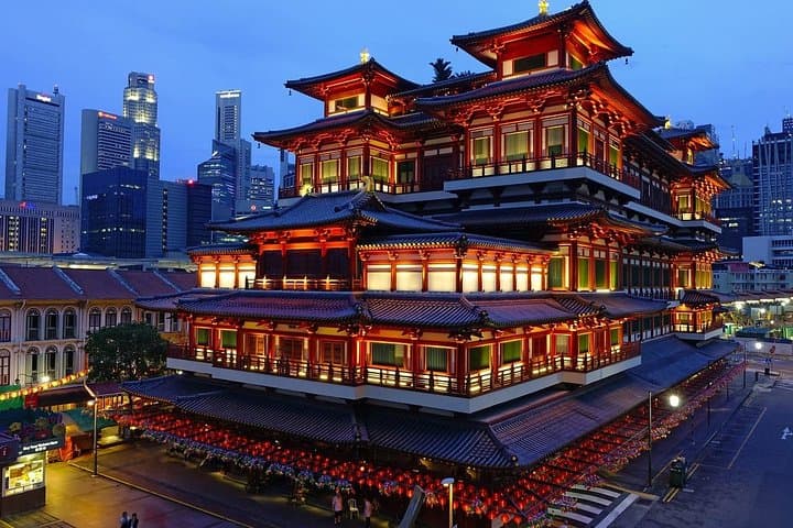 6-Hour Private Singapore City Tour by Car or Minibus — Merlion, Chinatown & Mount Faber