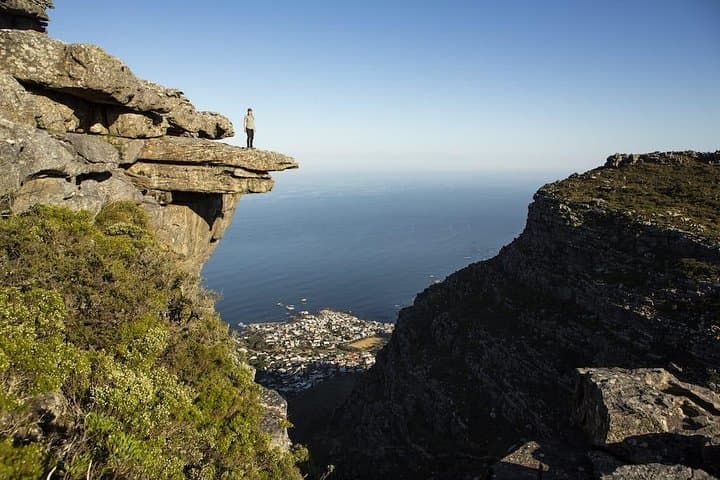 Kasteelspoort to Table Mountain Summit: 12 Apostles Ridge Hike in Cape Town photo 4