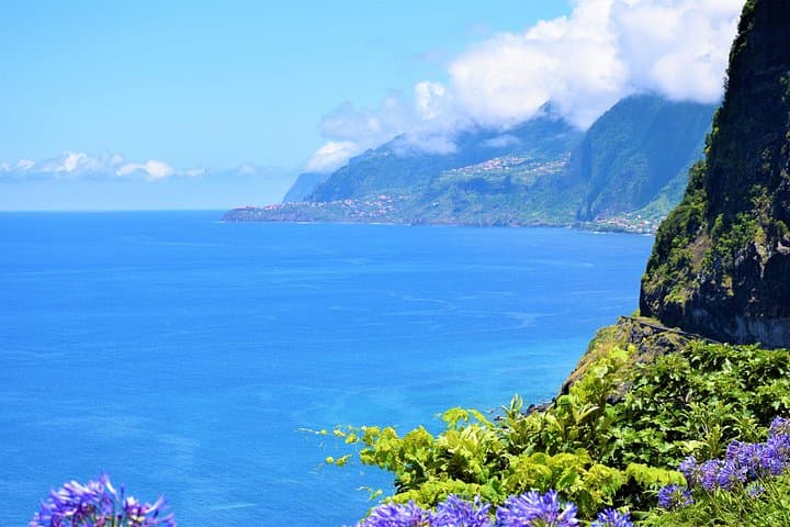 Madeira West Coast Day Tour: Cabo Girao, Porto Moniz & Camara de Lobos photo 3