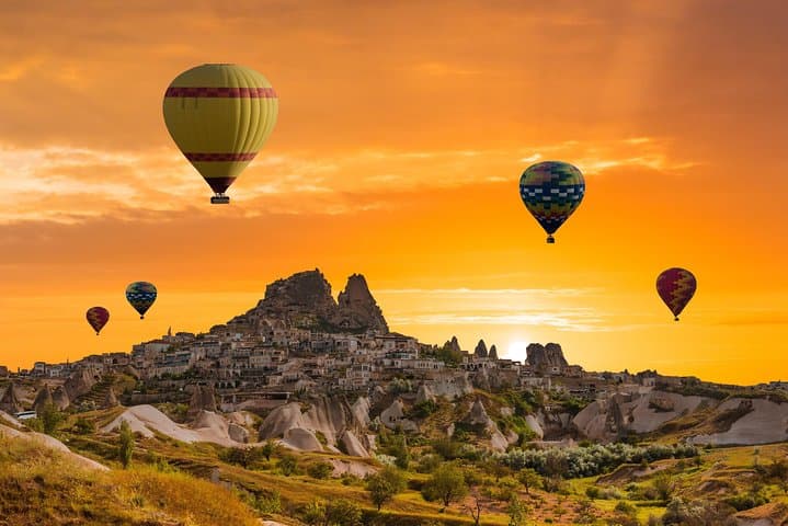 Cappadocia Red Tour — Full-Day Flight from Istanbul to Göreme’s Red Route photo 6