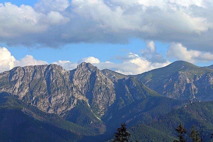 Day Trip to Zakopane: Gubałówka Funicular, Wooden Village & Chocholowskie Thermal Springs photo 6