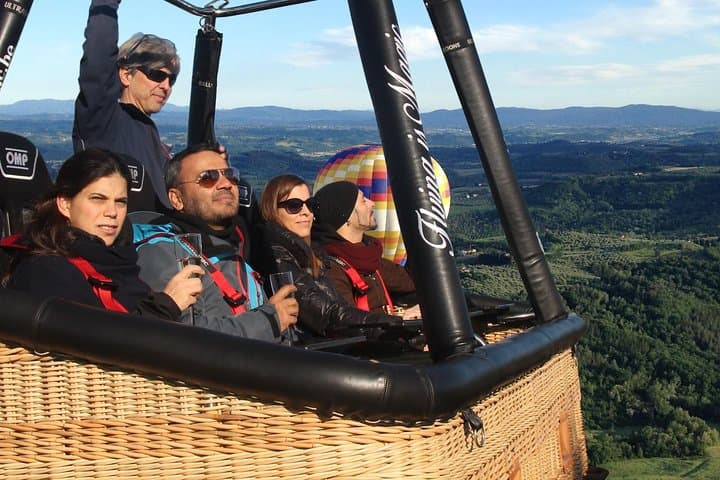 Private Luxury Hot Air Balloon Flight Over Tuscany from Florence photo 4