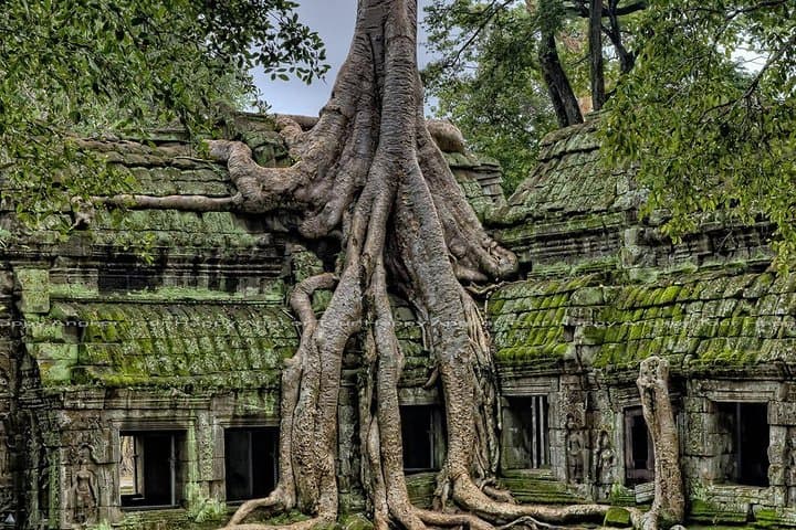 2-Day Angkor Wat & Kulen Mountain: Sunrise, Small-Circuit Temples and Waterfall photo 6