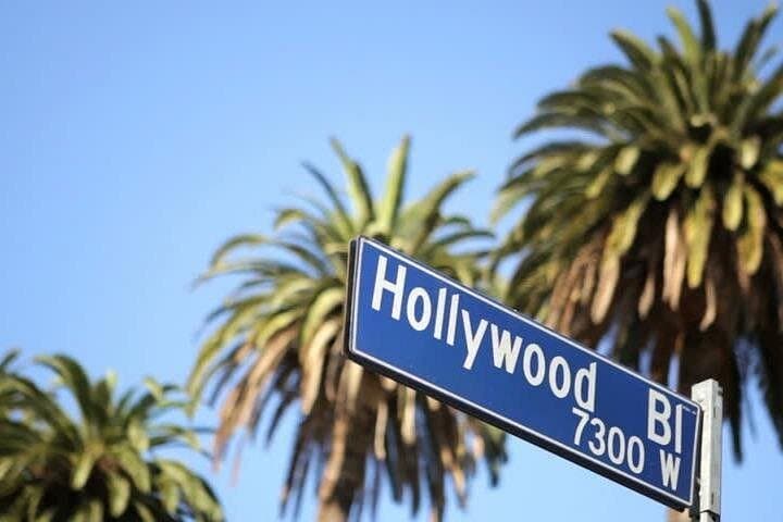 Private LAX to Hollywood Transfer: Fast, Direct Door-to-Door Service photo 6