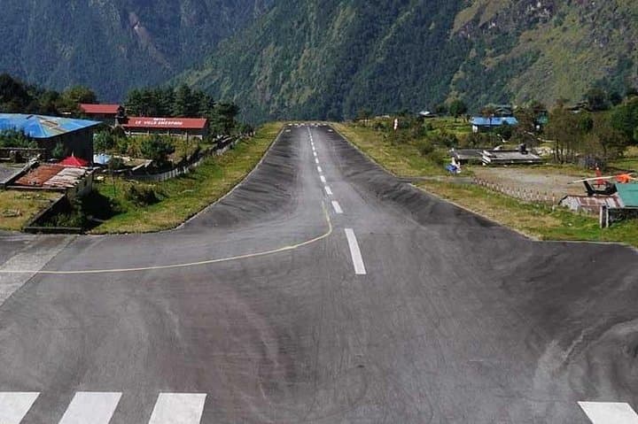 Scenic Helicopter Transfer from Lukla to Kathmandu: Fast, Reliable Everest Exit photo 5