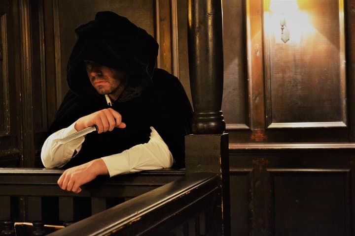 Cloak and Dagger Tour — Dark History Walking Tour of London’s Borough photo 3