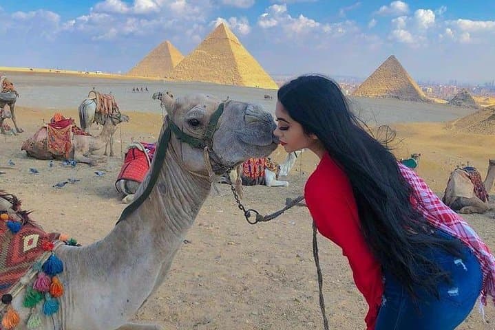 Camel or Horse Ride Around the Giza Pyramids: Sunrise & Sunset Tours photo 4