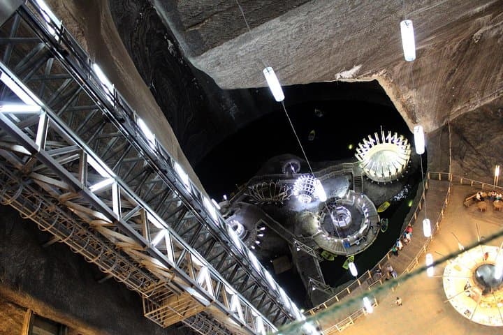 7-Day Dracula Tour from Bucharest: Castles, Salt Mines & The Ritual in Turda photo 4