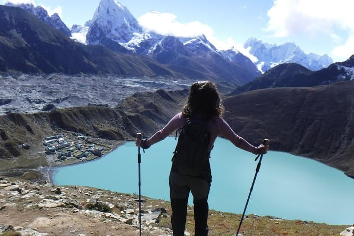 Gokyo Lakes & Gokyo Ri: 10-Day Trek in the Everest Region photo 4