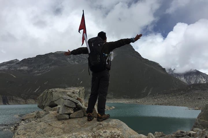 Gokyo Lakes & Gokyo Ri: 10-Day Trek in the Everest Region photo 5