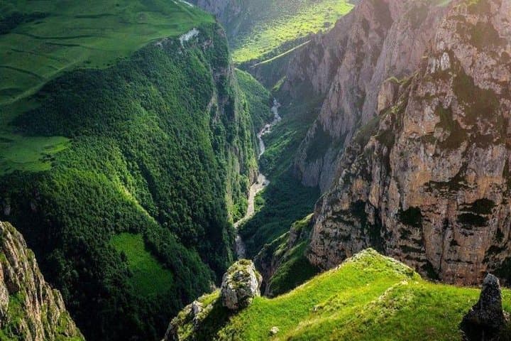Khinalig & Guba Day Trip: Mountain Villages, Red Town & Mestdergah Waterfall