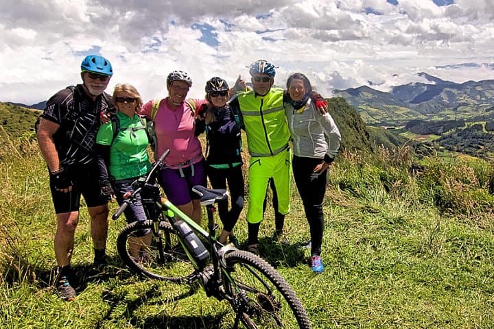 E-bike Quito to Mindo: Ride Through the Andean Chocó for Hummingbirds and Orchids photo 2