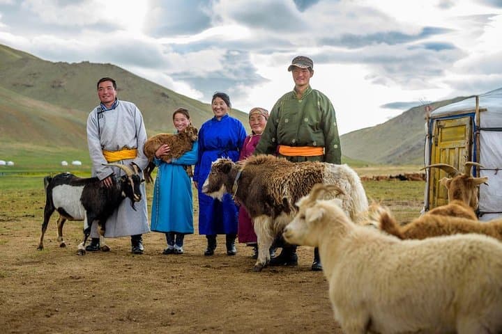 15-Day Western Oasis Mongolia: Lakes, Volcanoes & Nomadic Life