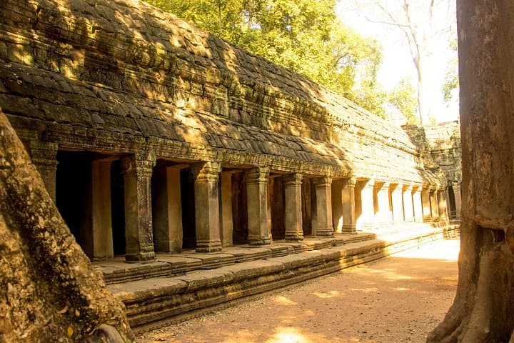 Sunrise to Sunset: 5-Day Angkor Wat & Tonle Sap Private Tour from Siem Reap photo 4