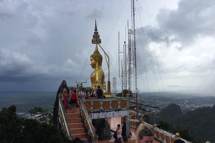Krabi Jungle Day Tour: Hot Spring, Emerald Pool & Tiger Cave Temple Guide photo 4