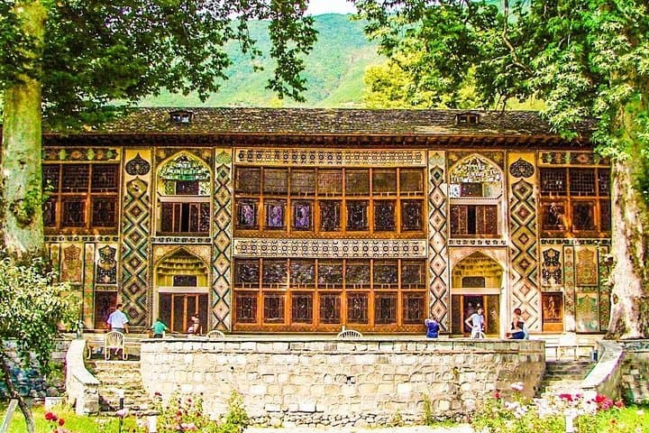 Sheki Day Trip from Baku: Khan's Palace, Kish Village & Caravanserai