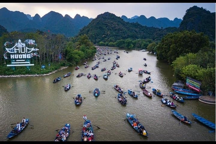 Private Perfume Pagoda Full-Day Tour from Hanoi — Boat, Cave & Pilgrim Trails photo 3